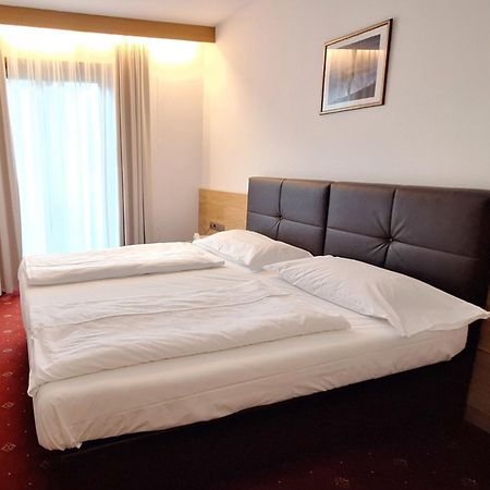Hotel Hubertushof Vipiteno Bagian luar foto